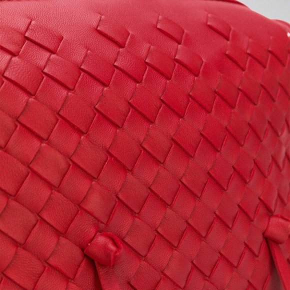 BOTTEGA VENETA Pillow Red Woven Leather Fringe Crossbody Bag/Handbag. Small. - Picture 5 of 16